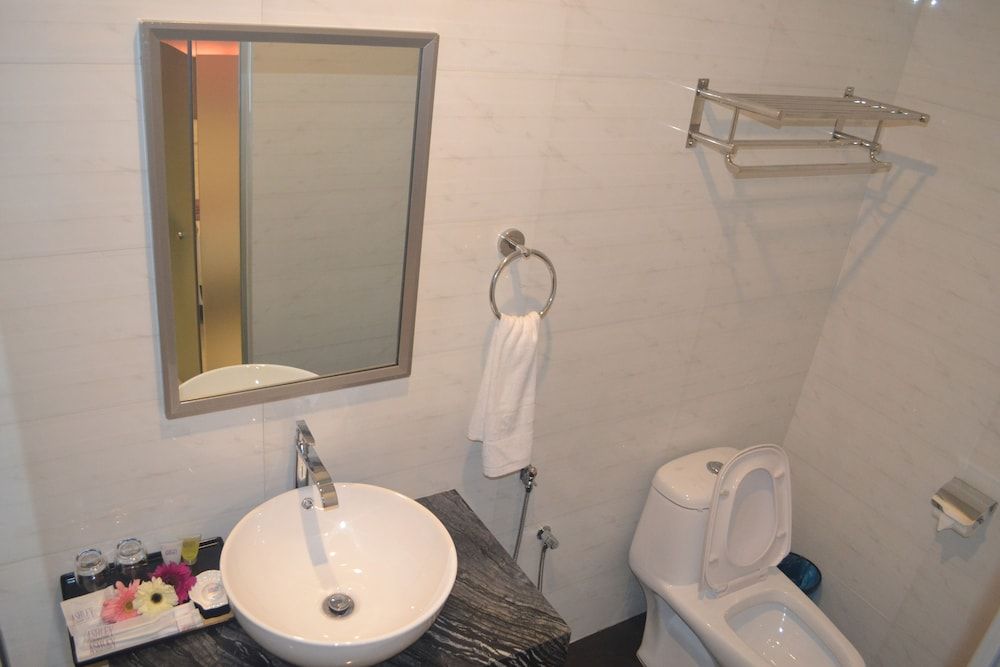 undefined ASHLEY Boutique Hotel 6