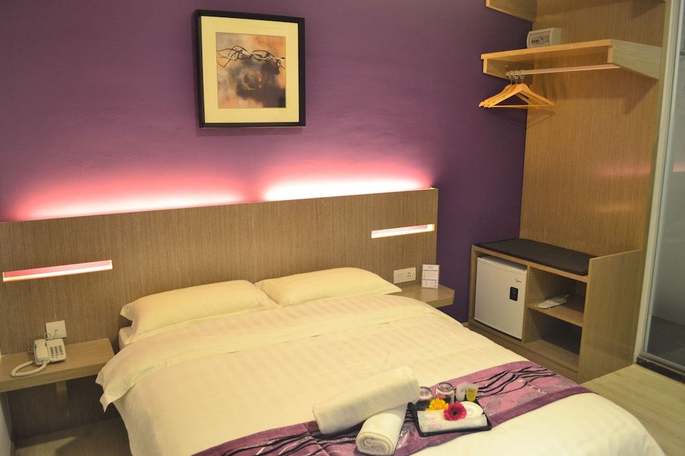 undefined ASHLEY Boutique Hotel 6