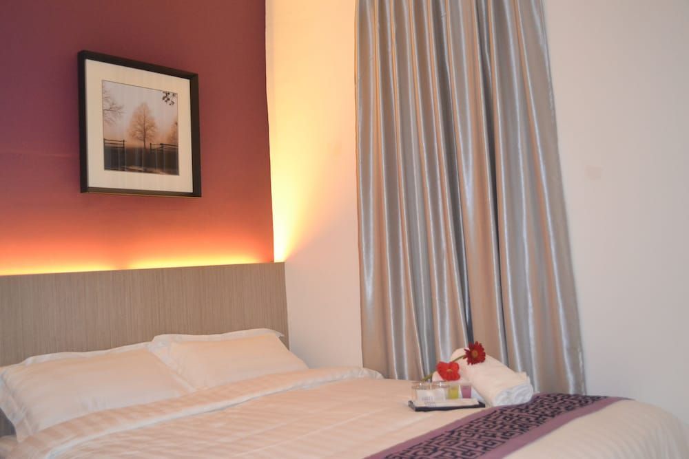 undefined ASHLEY Boutique Hotel
