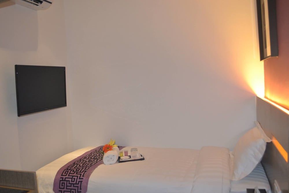undefined ASHLEY Boutique Hotel 4