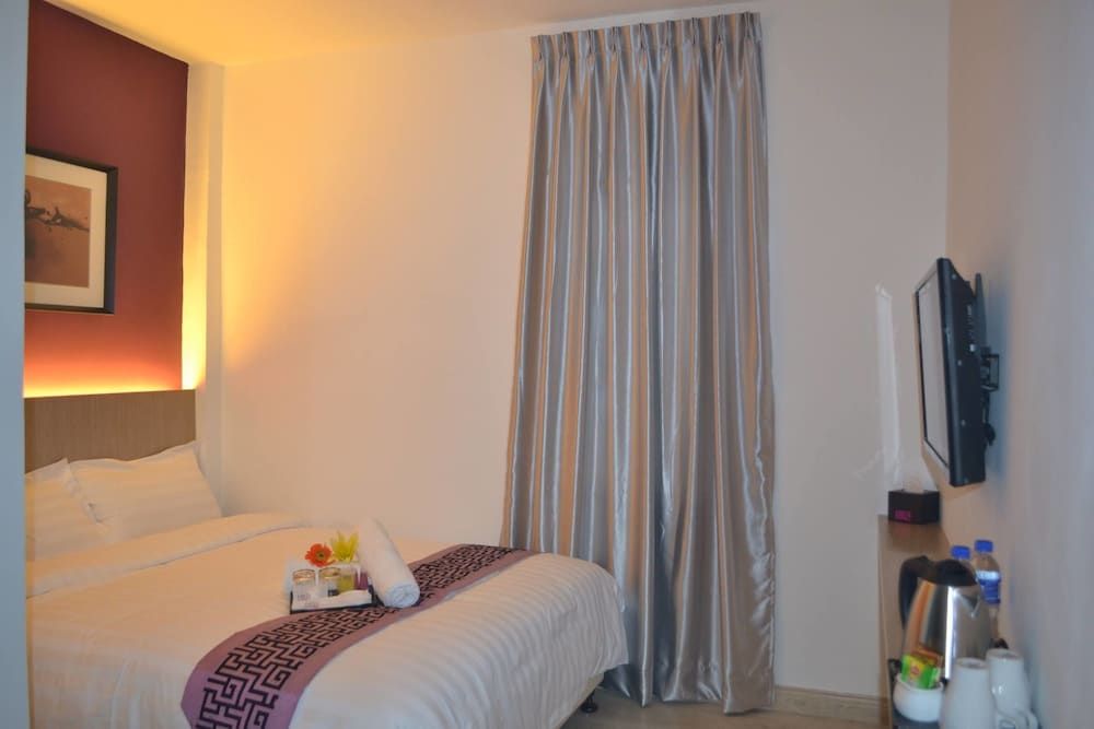 undefined ASHLEY Boutique Hotel 8