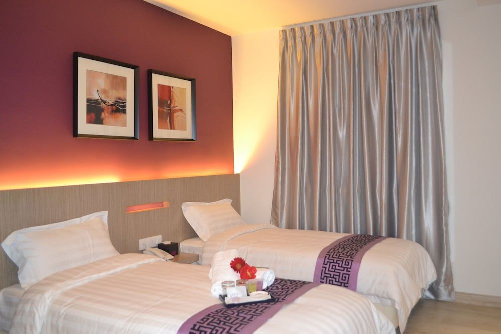 undefined ASHLEY Boutique Hotel 2