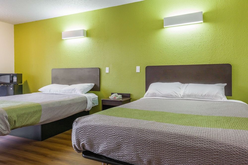 Deluxe Room, 2 Queen Beds, Accessible, Non Smoking