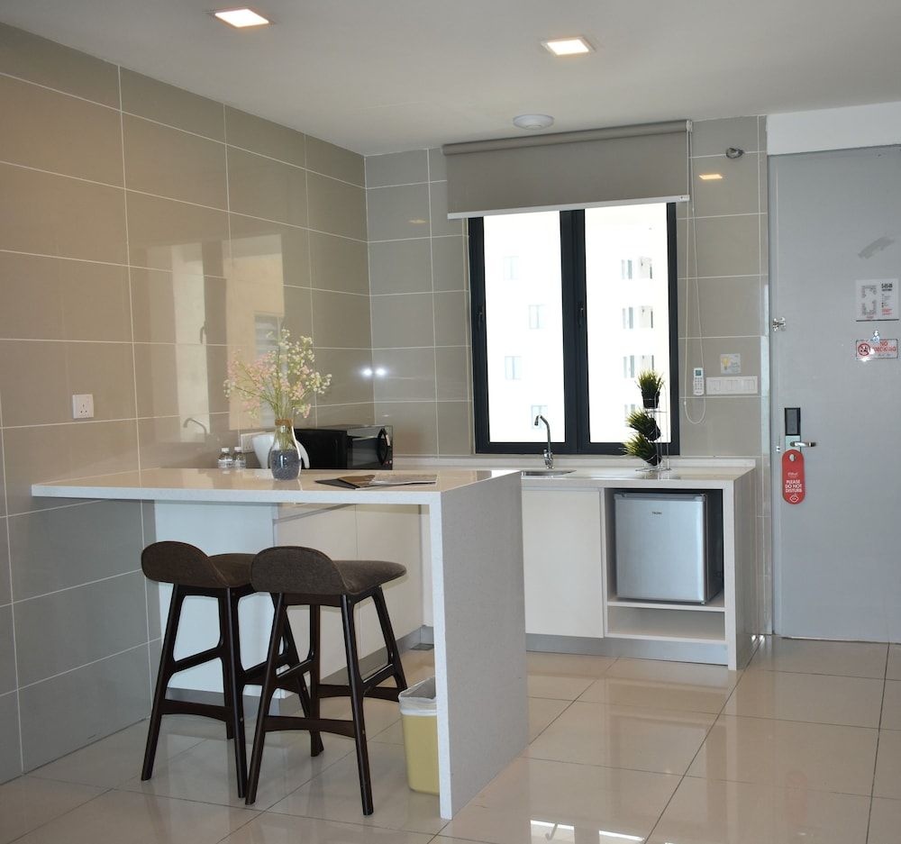 D'Wharf Hotel & Serviced Residence Executive Suite 4