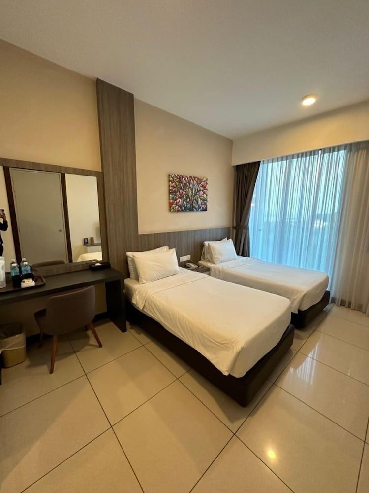 D'Wharf Hotel & Serviced Residence Superior Twin Room 6