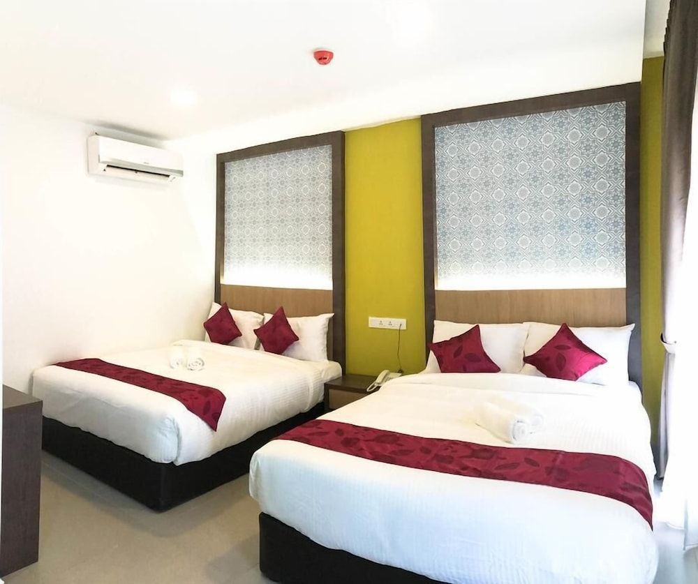 undefined Check In Hotel 2