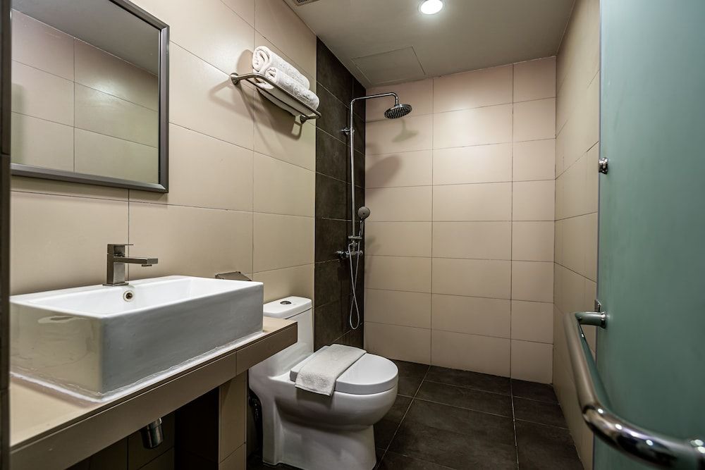 1 Orange Hotel KLIA & KLIA2 Standard Twin Room (With Lift) 3