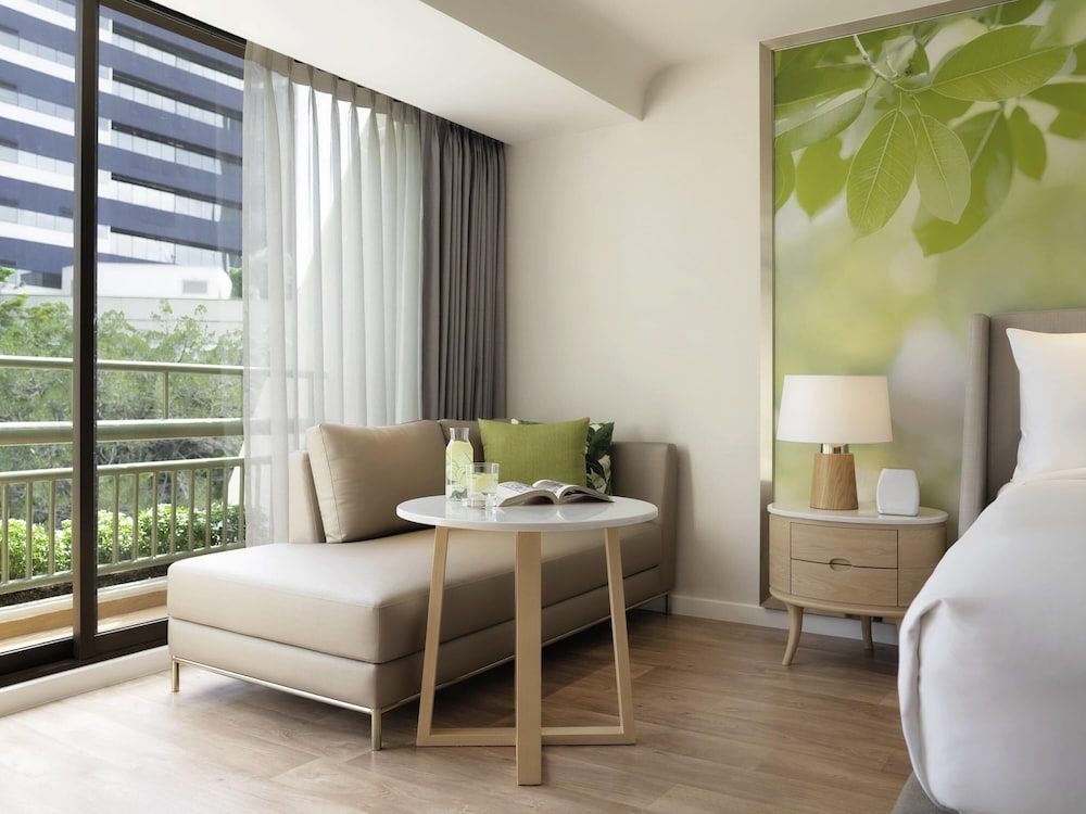 Deluxe Room, 1 King Bed