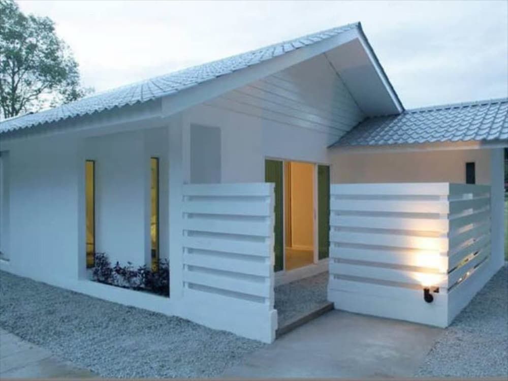 undefined La Pari-Pari 4