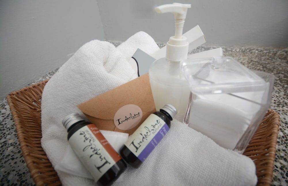 La Pari-Pari Room, 1 King Bed (Housekeeping on request - surcharge) 9