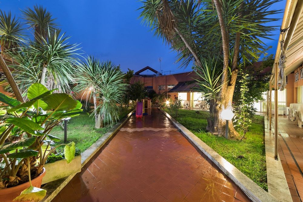 undefined Hotel Città 2000