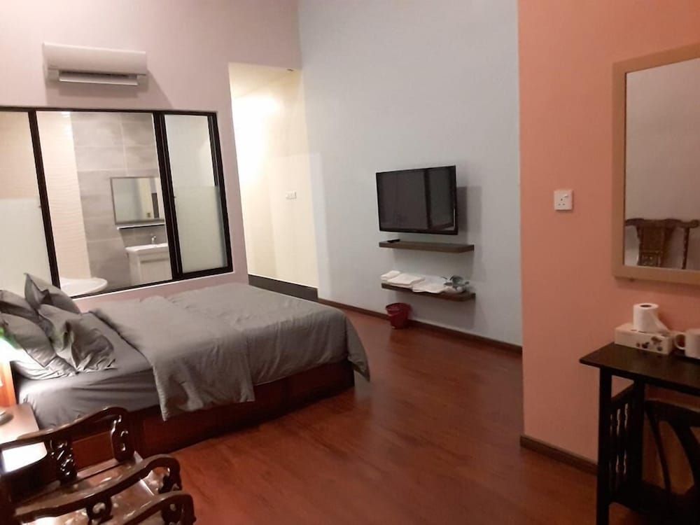 De Benz Inn Double Room 3