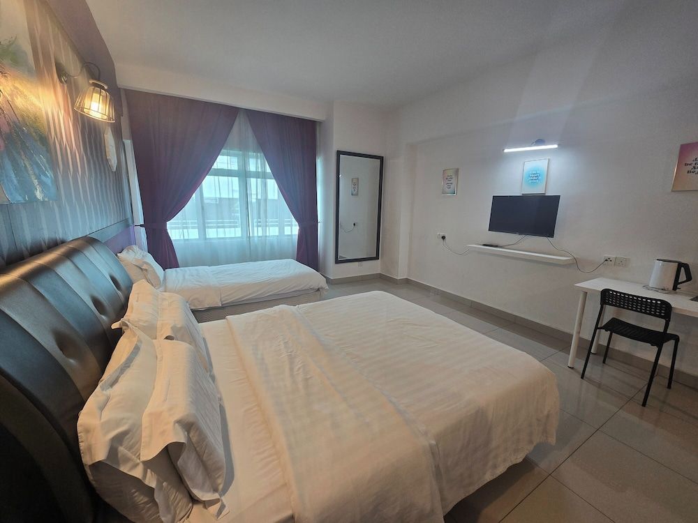 Aster+ Hotel Bukit Jalil Family Room 2