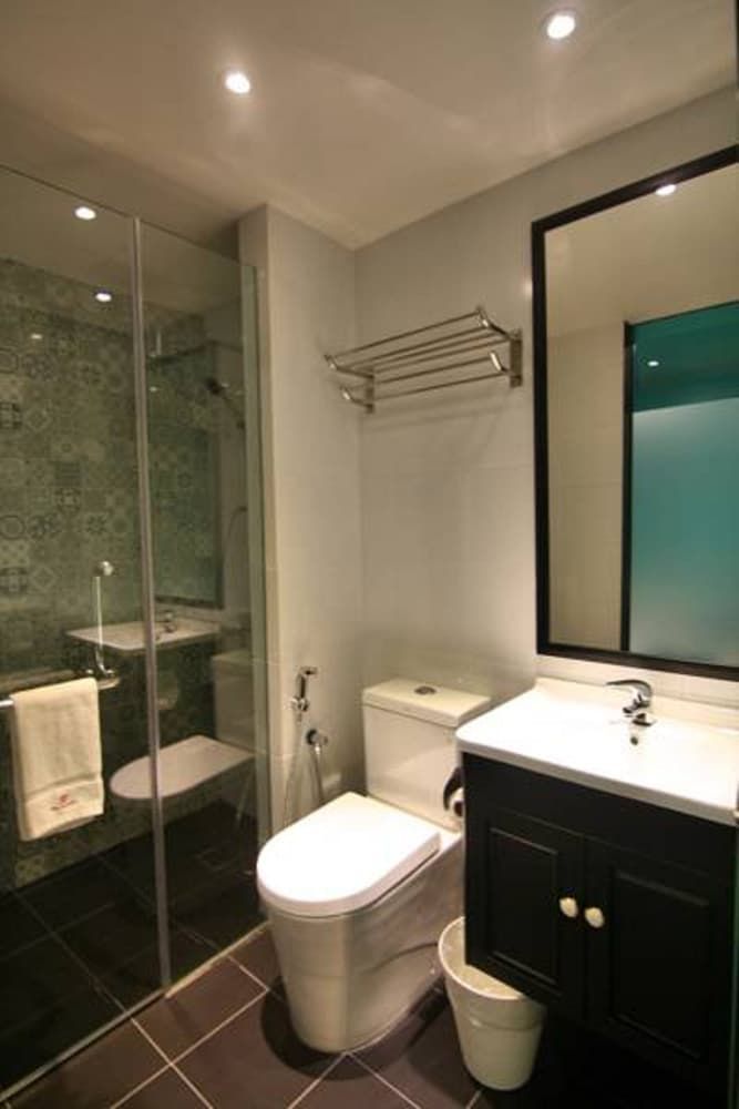 Bloommaze Boutique Hotel Single Room, No Windows 8