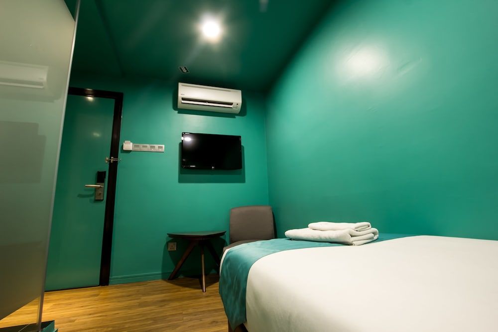 Bloommaze Boutique Hotel Single Room, No Windows 3