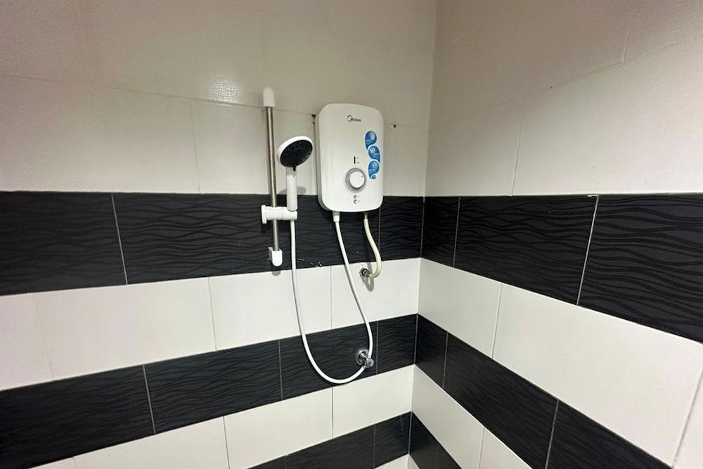 undefined Hotel Midtown Villa 8