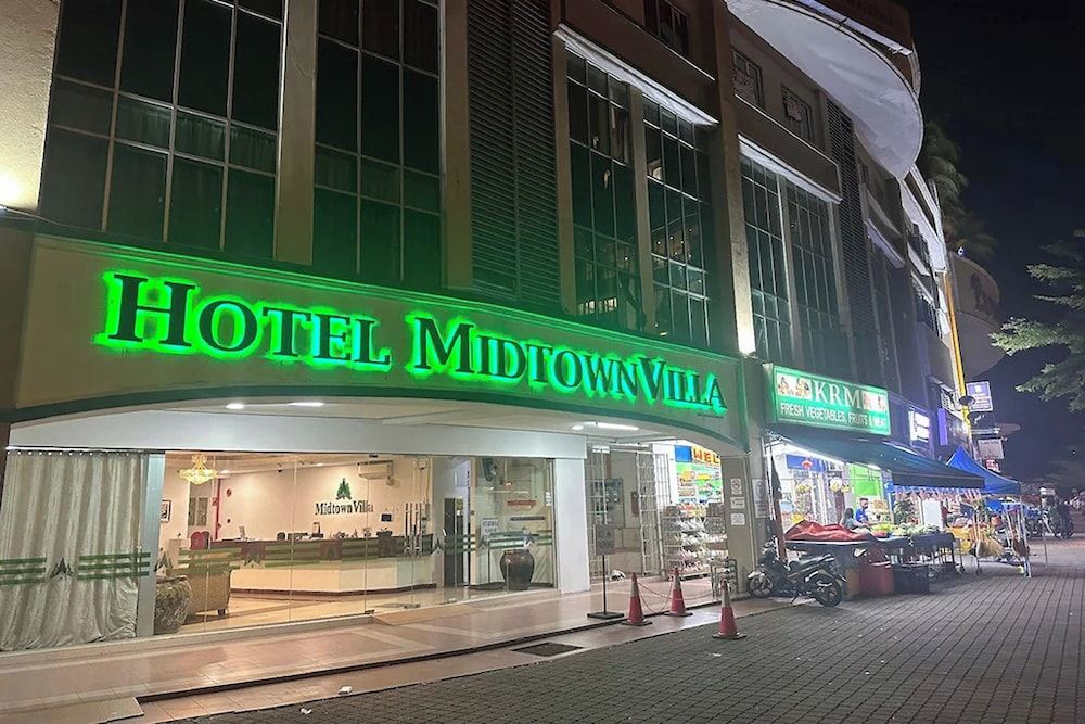 undefined Hotel Midtown Villa 2