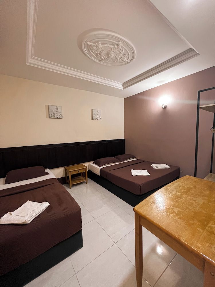 undefined Chuu Pun Village Resort