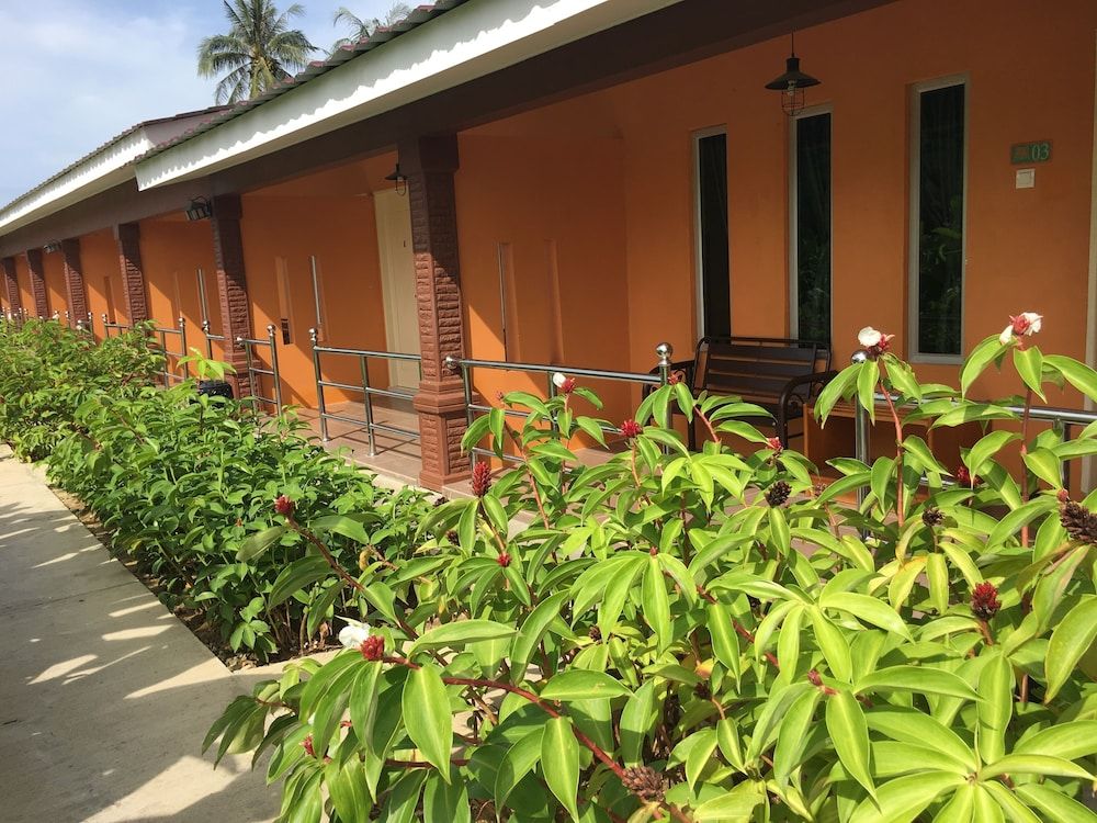 undefined Chuu Pun Village Resort 2