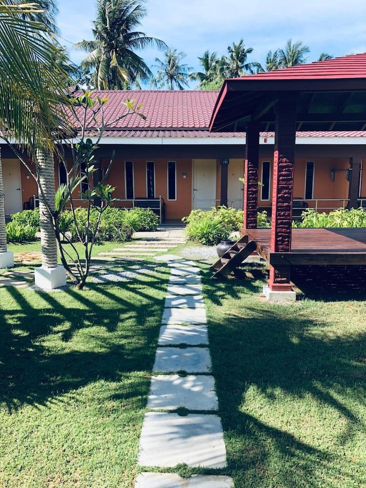 undefined Chuu Pun Village Resort 8