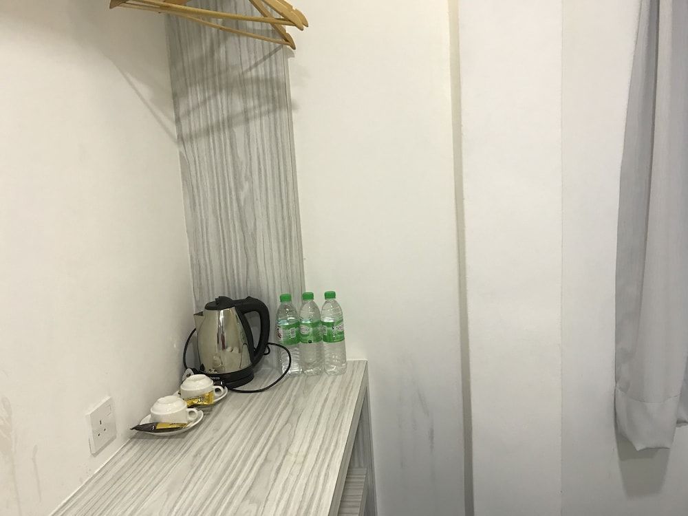 kimal hotel kamunting Deluxe Twin Room, No Windows 3