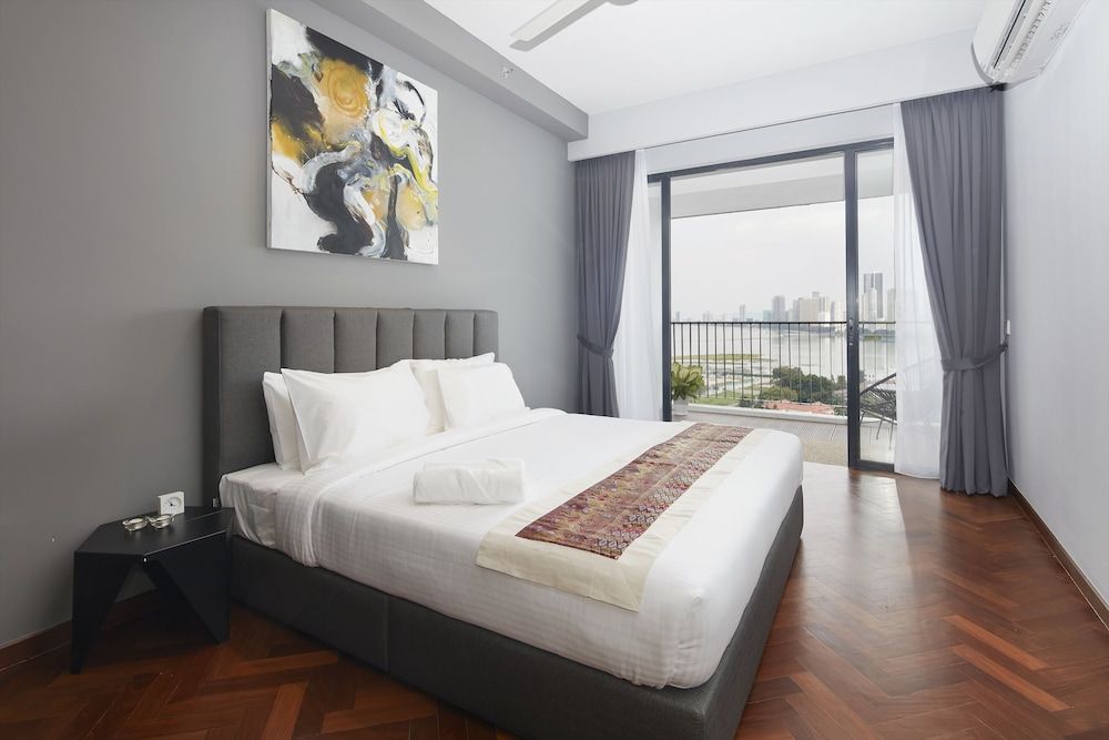 The Landmark by Katana Premier Studio