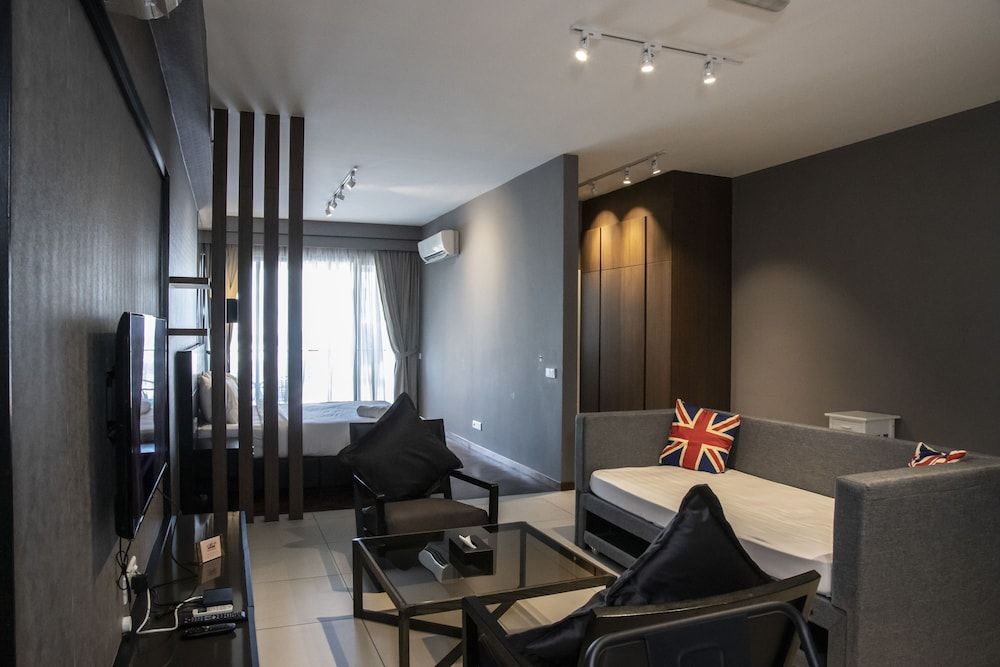 The Landmark by Katana Premier Studio 11