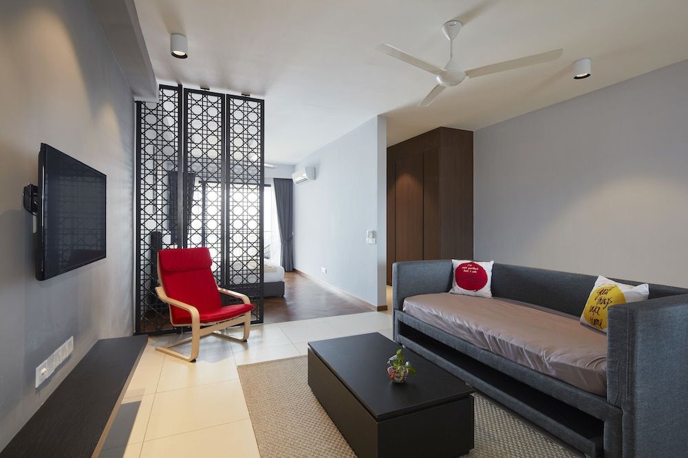 The Landmark by Katana Premier Studio 13