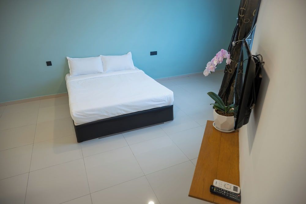 Orkid Inn Kajang Executive Queen 2