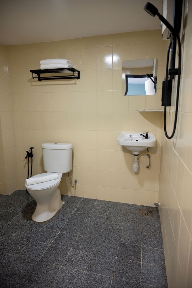 Orkid Inn Kajang Executive Queen 4