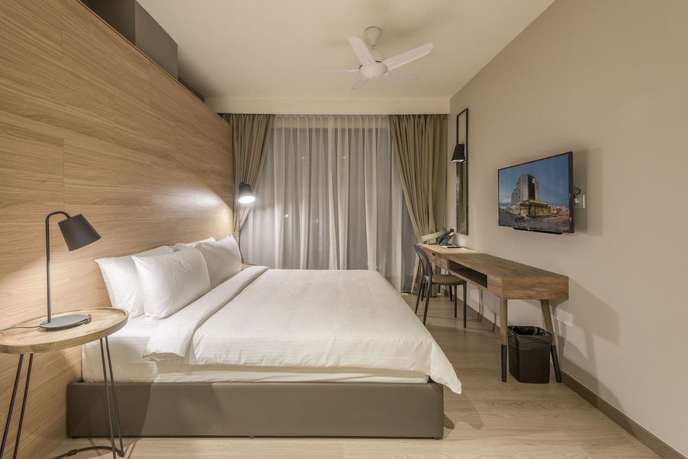 Family Apartment, 2 Bedrooms, Private Bathroom, Partial Sea View