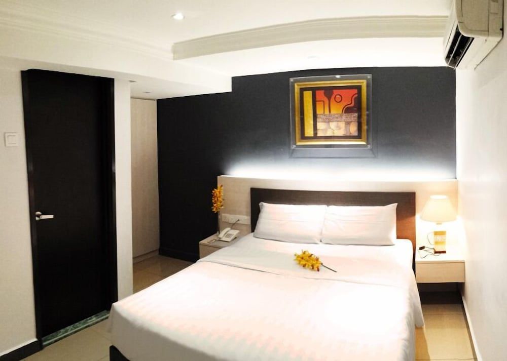 Tai Ichi Hotel Deluxe Double Room 6