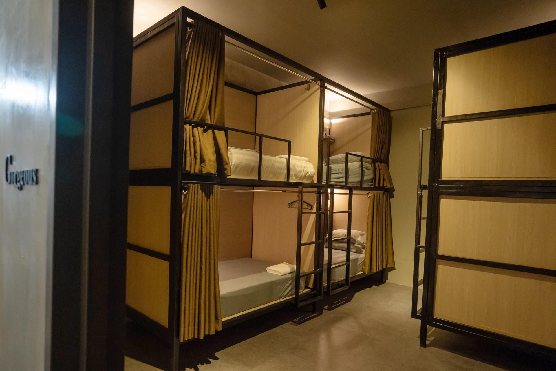 Dormitory Room - Mixed