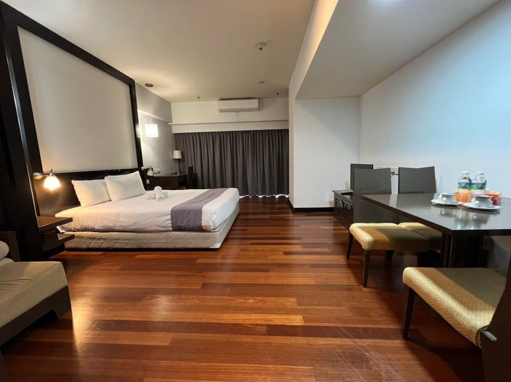 undefined Raintree Resort suites at Bandar Sunway 10