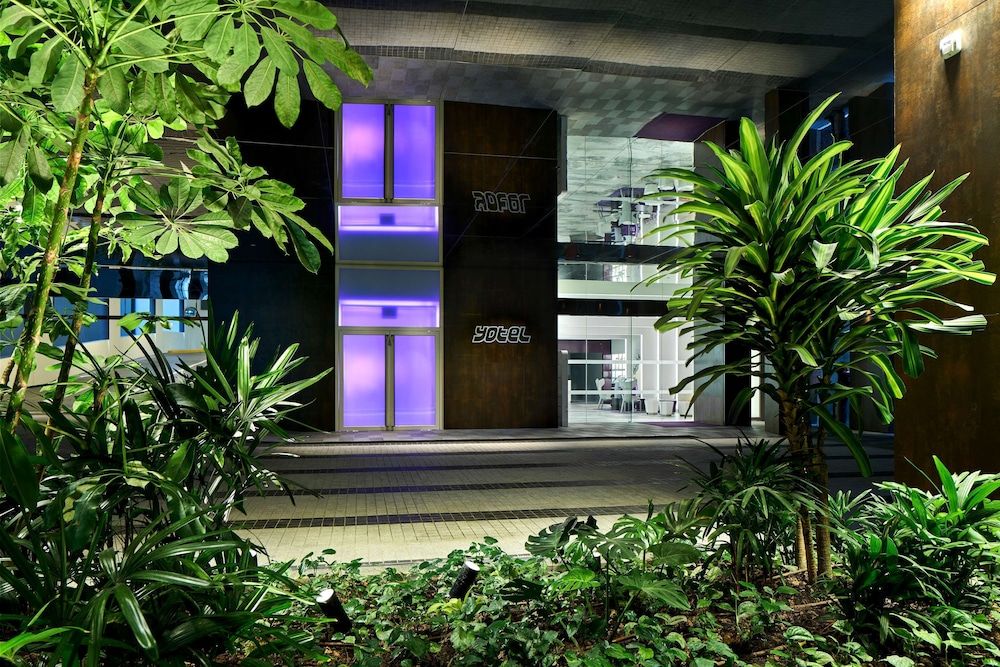 undefined YOTEL Singapore Orchard Road 3