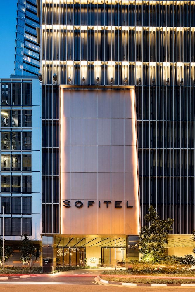 undefined Sofitel Singapore City Centre 2