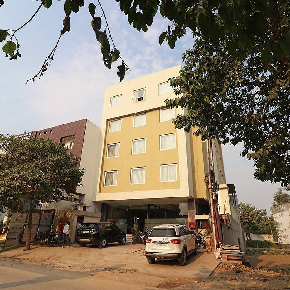 undefined Hotel Vikram Palace 8