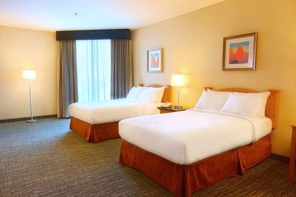 Suite, 2 Double Beds (Conference Table)