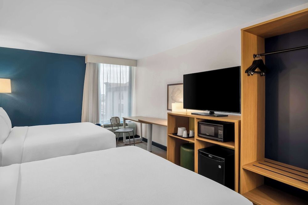 Room, 2 Queen Beds