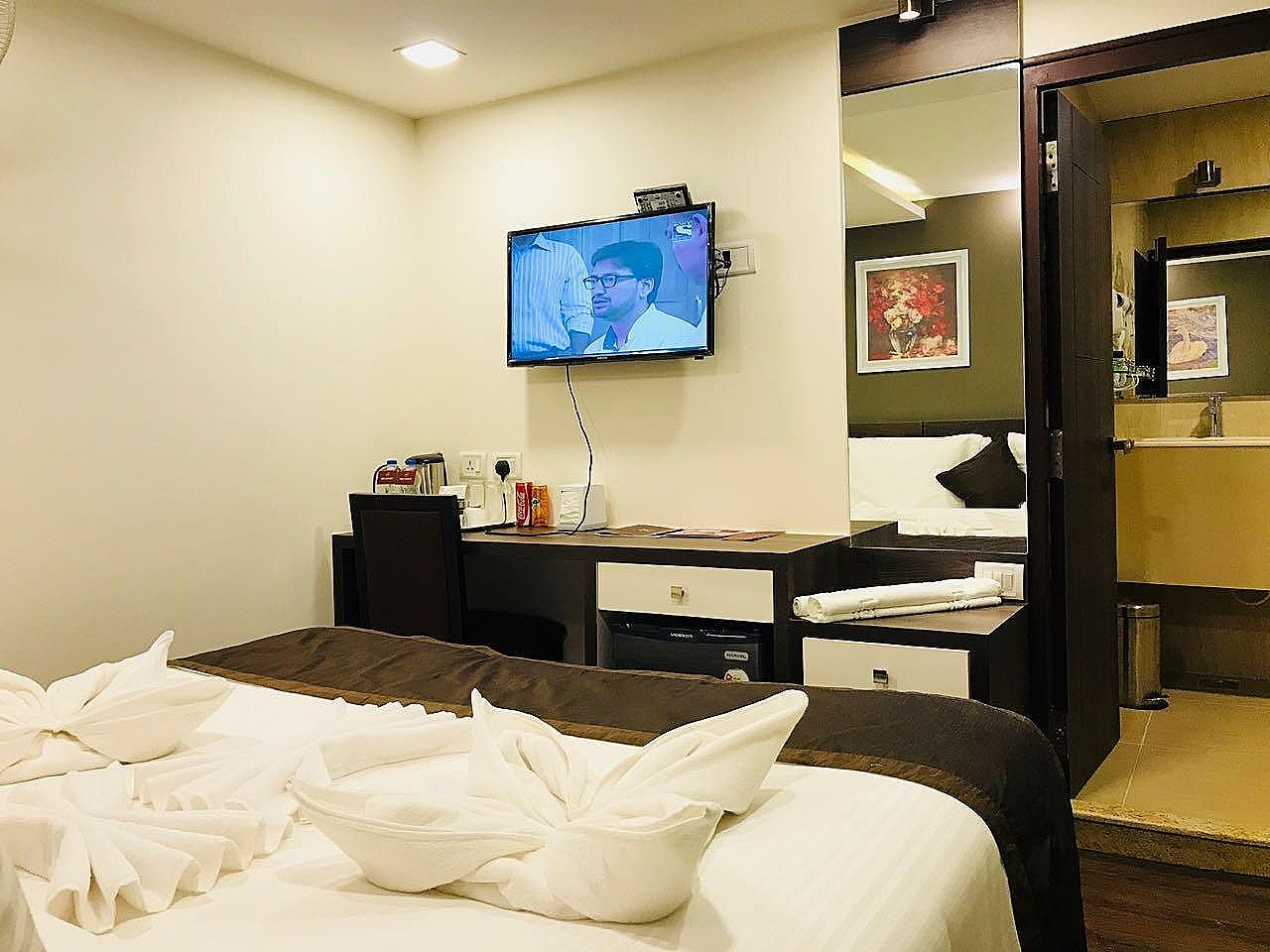 Hotel Royal Inn Deluxe Room 7