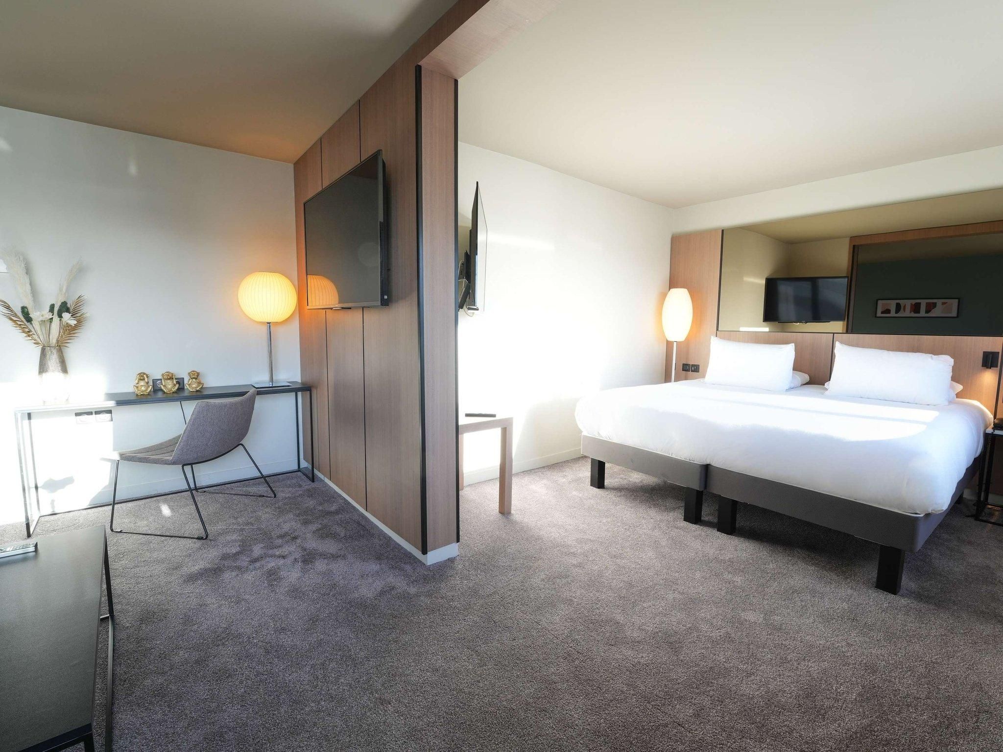Junior Suite, 1 king size bed, lounge