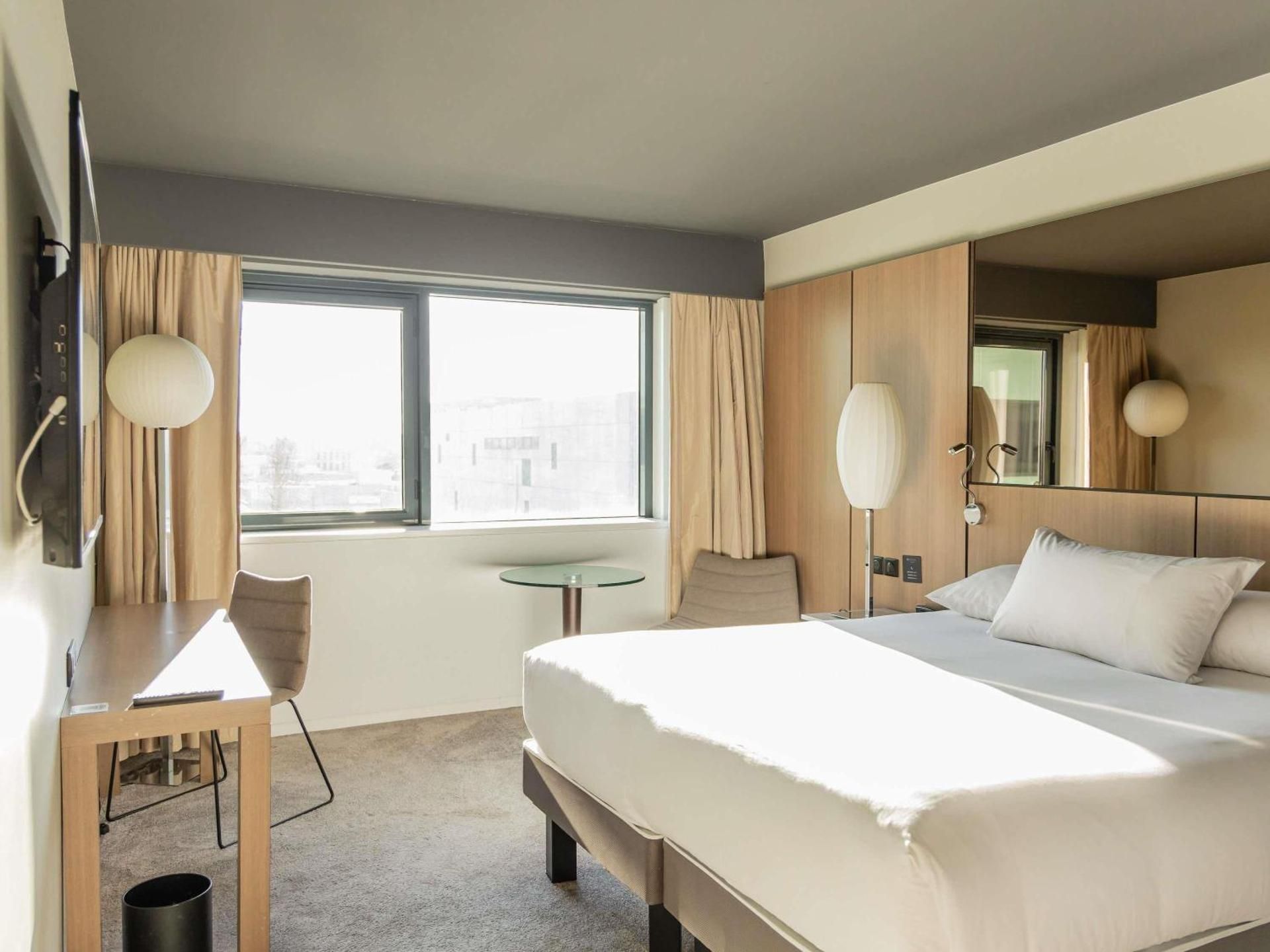 Superior Room King Bed