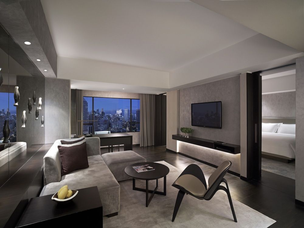 undefined New World Makati Hotel 3