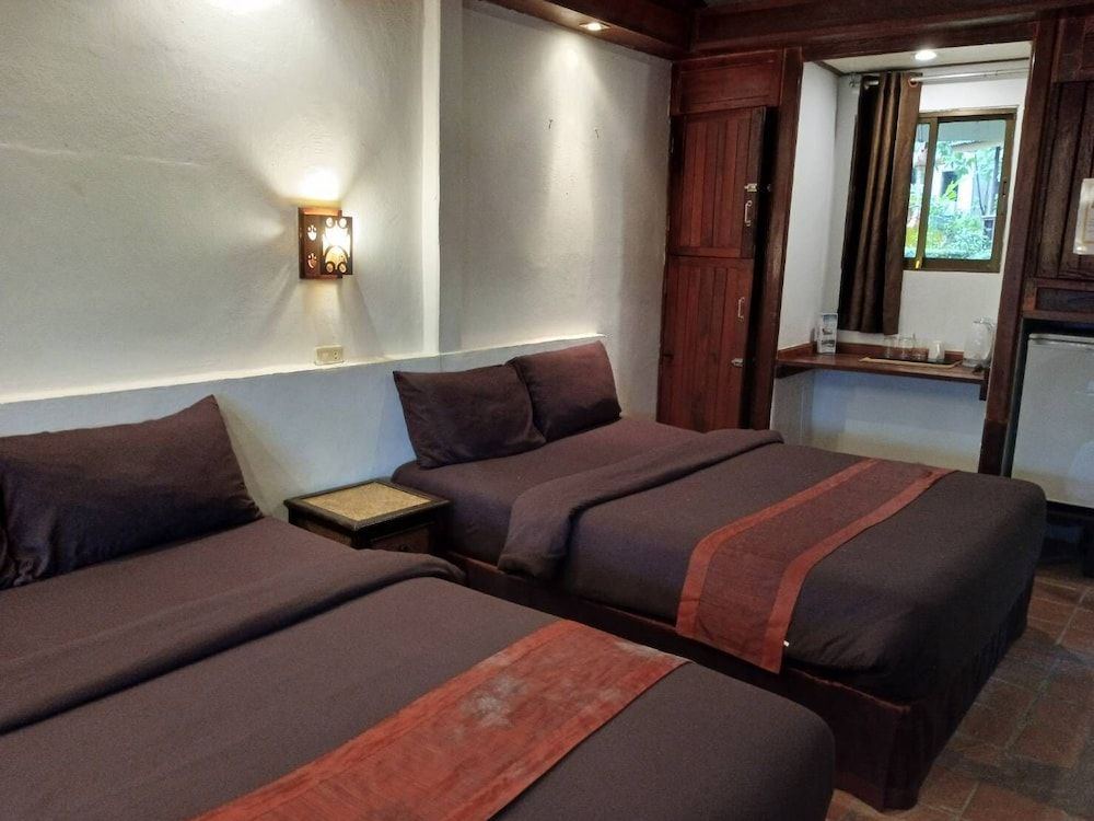 Faye Orchid Resort Classic Family Villa with Bath Tub 3