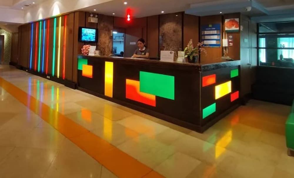 undefined The Seasons Bangkok Huamark