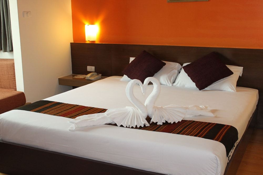 undefined The Seasons Bangkok Huamark 9