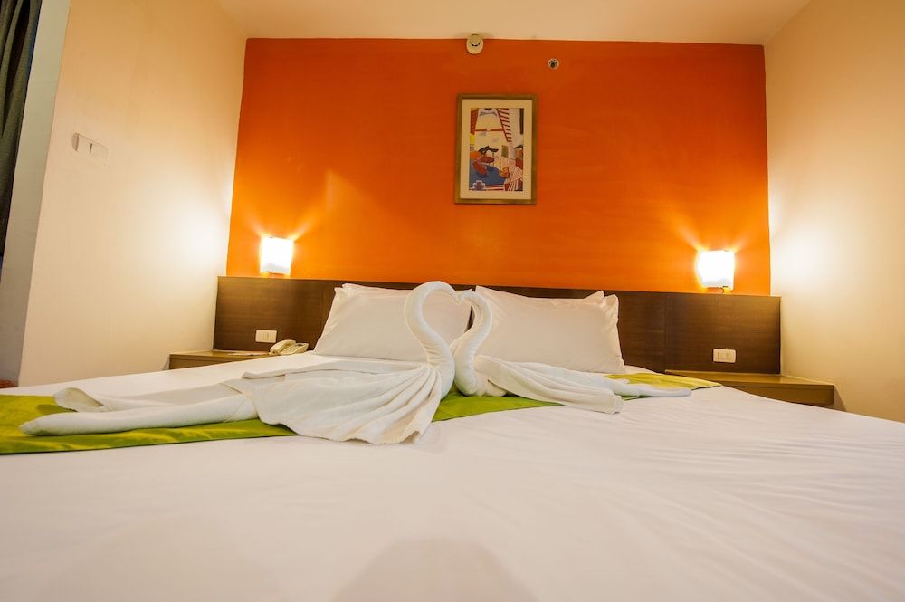 undefined The Seasons Bangkok Huamark 6