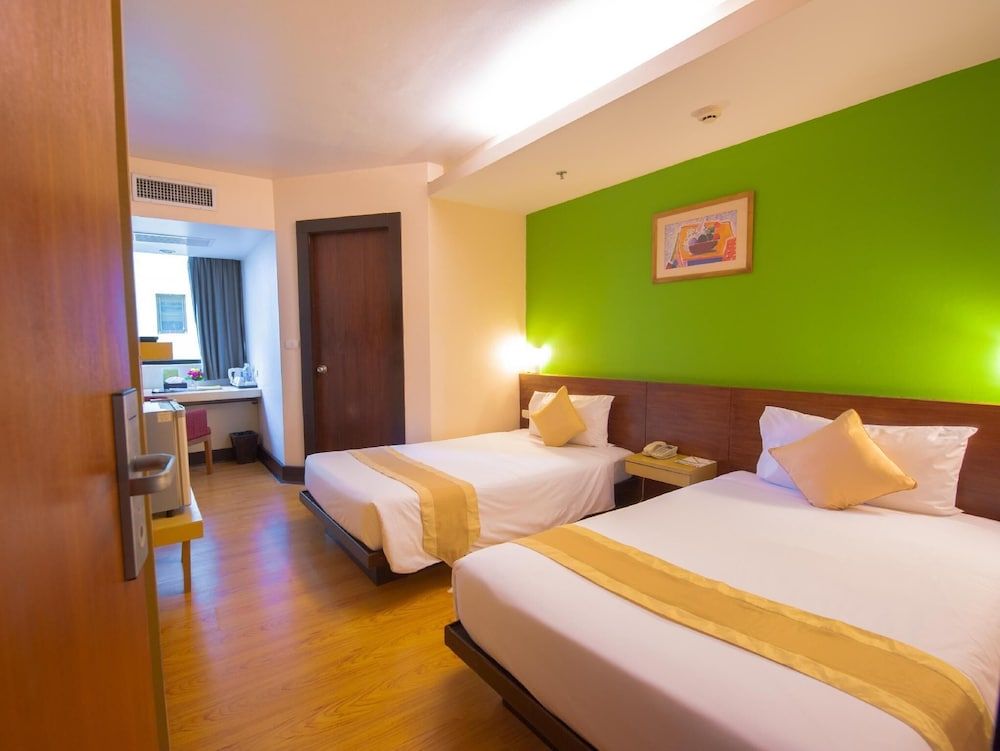 undefined The Seasons Bangkok Huamark 3