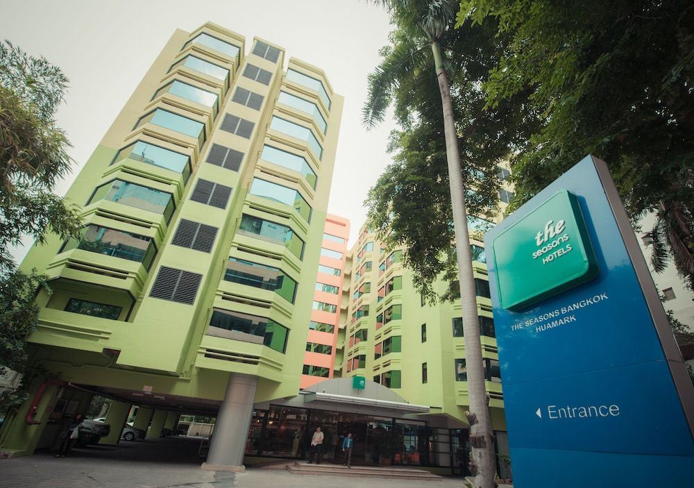 undefined The Seasons Bangkok Huamark 5