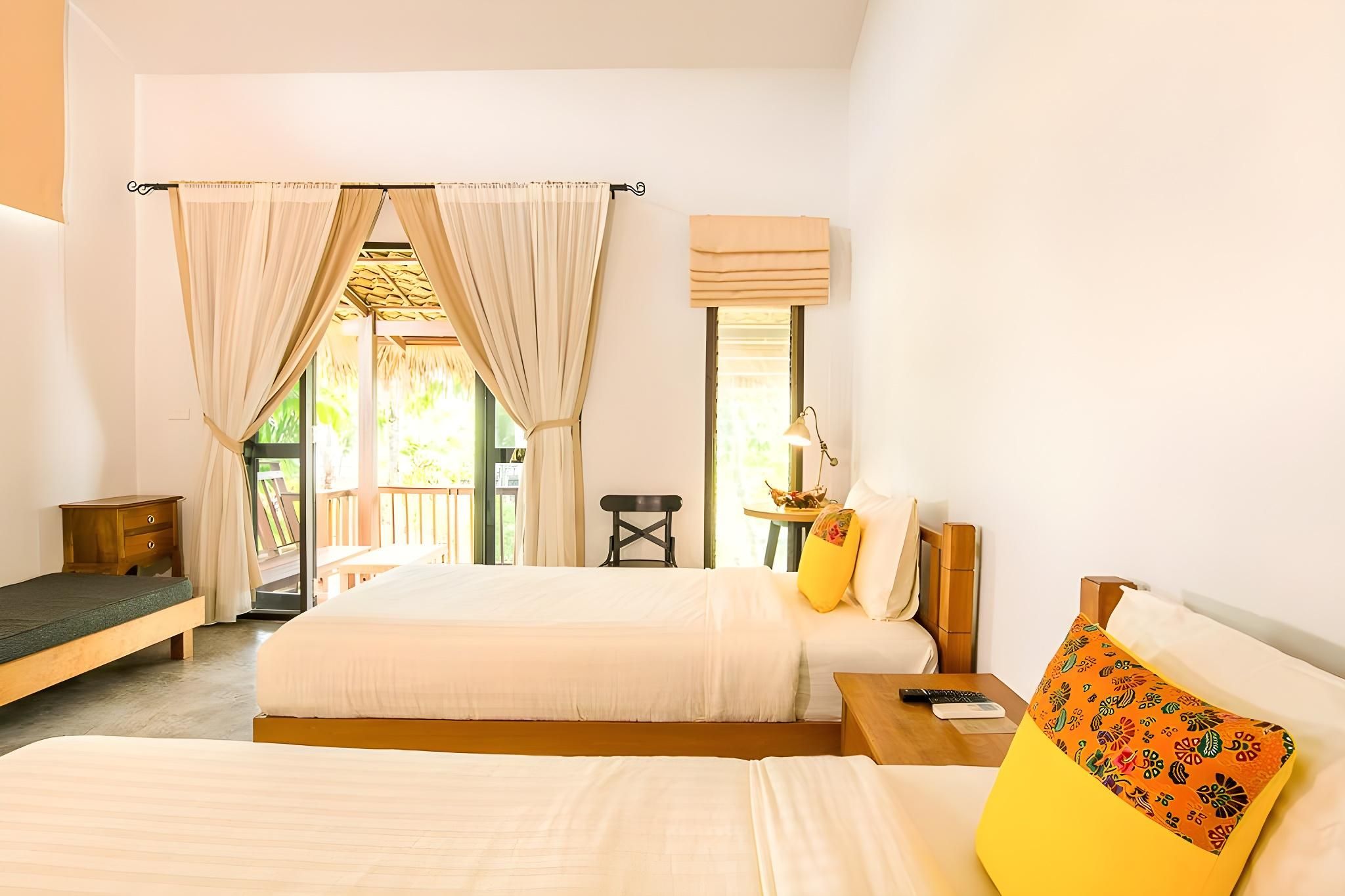 Sea Breeze Deluxe Room